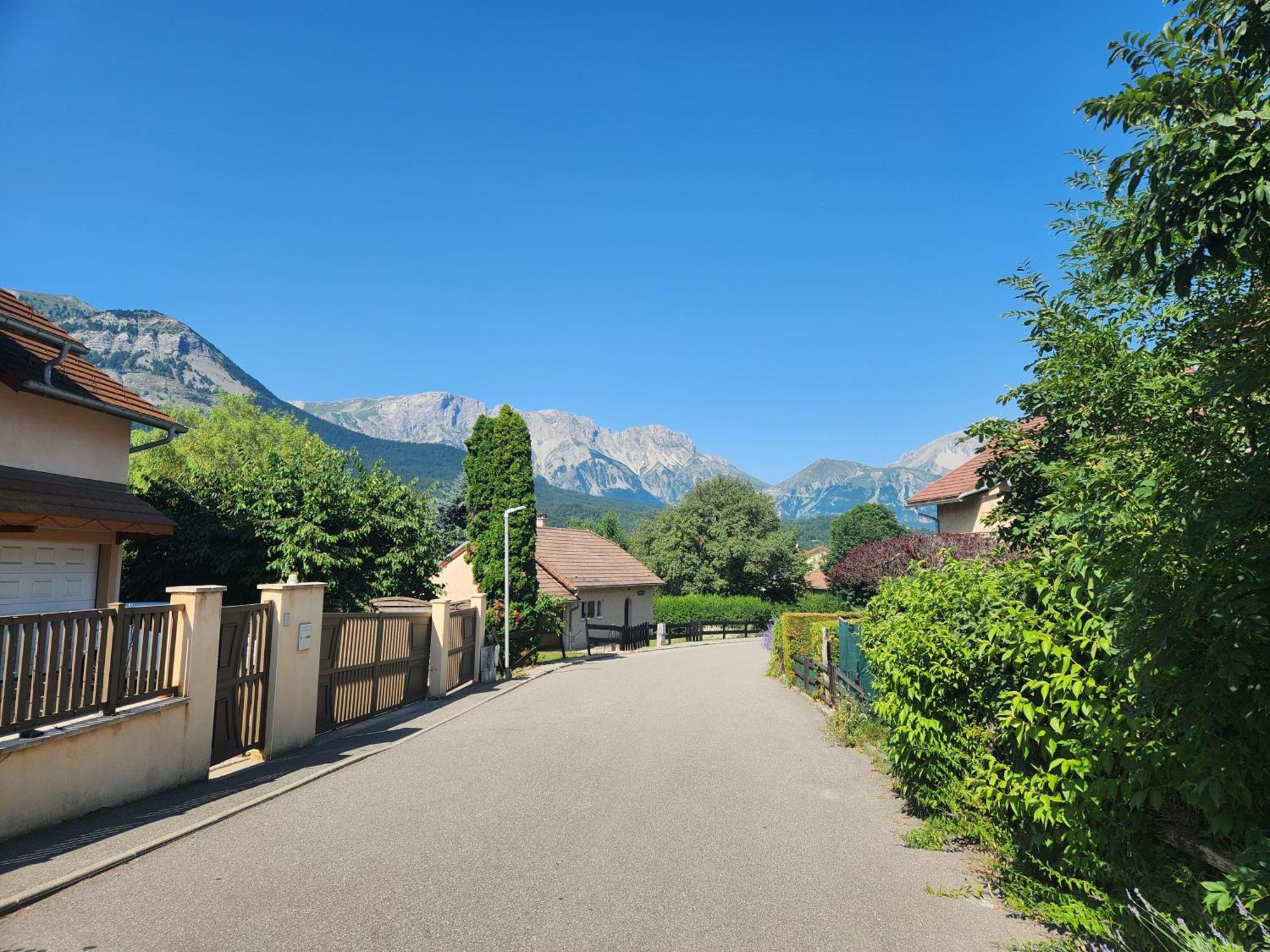 Appartement T3 Avec Jardin Proche Village Saint-Bonnet-en-Champsaur Kültér fotó